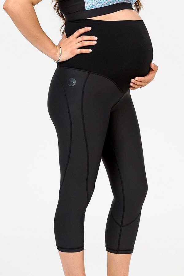Cadenshae Classic Leggings, Colour Black, Side Belly View