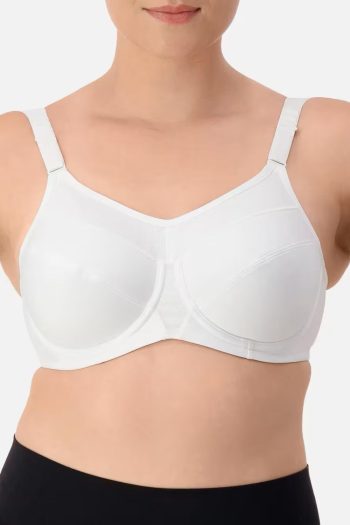 Triumph Triaction_Ultra W Sports Bra, White, Front View