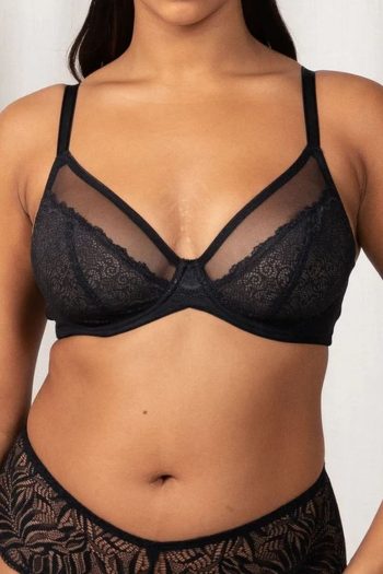 Triumph Sheer Minimiser Bra, Black, Front View