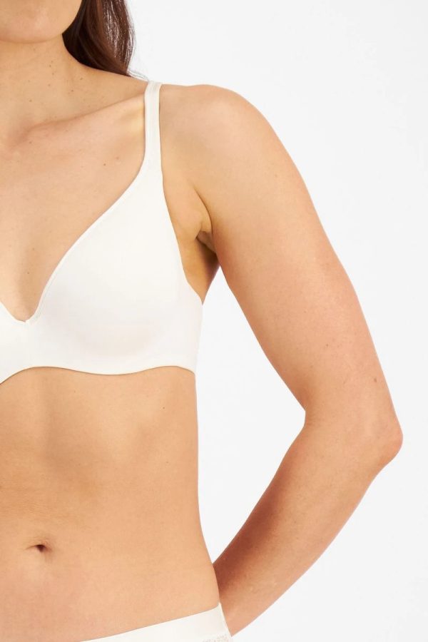 Berlei Barely There Contour Bra, Ivory, Close Up View